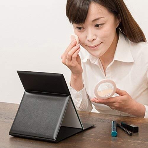 Smart mirror in bathroom Make up mirror folding convenient mirror simple modern fashion mirror student Beauty mirror