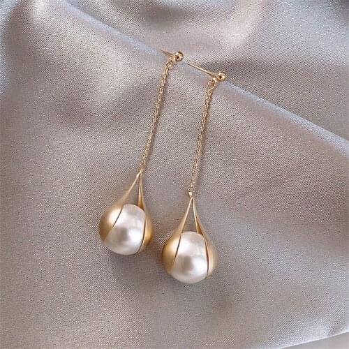 2 Pcs/set Women Fashion Earrings Gold Long Chain Pearl Geometric Pendant Studs Earring Boho Simple Jewelry Accessories Love Gift