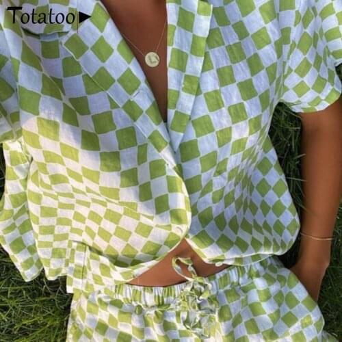 Totatoop Floral Print Casual Daily Cotton Two Piece Set Women Turn Down Collar Shirts Top And Wide Leg Shorts Loose Matching Set