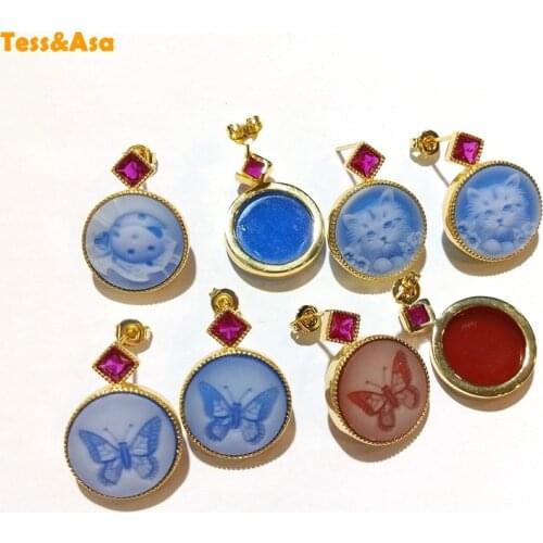 Natural Agates Cameo Stud Earring Blue Cat Beetle Red Butterfly Engrave Flatback Cameo Stud Cabochon For Girl Women‘s Eer Stud