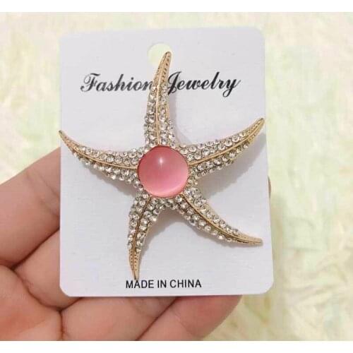 New Fashion Luxury Cute Starfish Animal Brooches Women Big Pink Opal Brooch Lady Party Pins Birthday Gifts