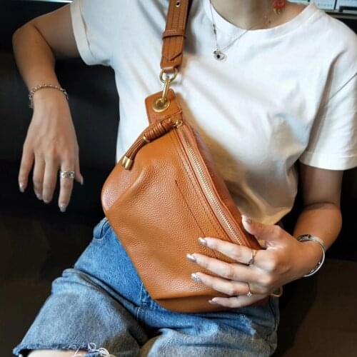 2021 New Design Small Square Leather Saddle Bag Exquisite Female Crossbody Bag Retro Chest Bag For Woman
