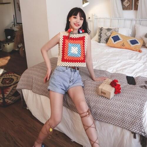 Make homemade hand made Bohemia pure manual hook flower color matching hollow out national wind vest coat for a holiday