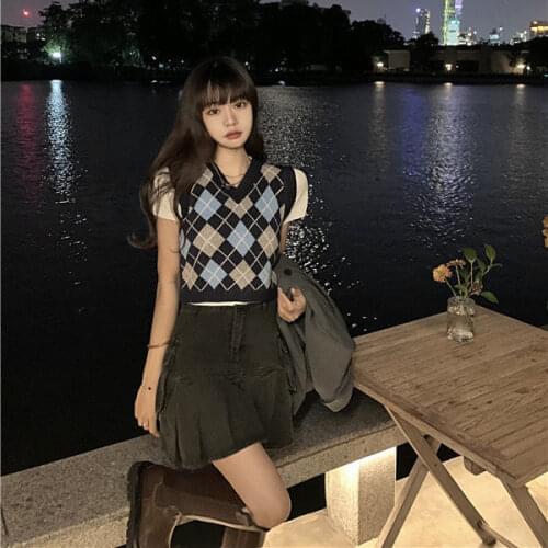 Women Sweater Vest Womens V-neck Rhombus Outer Wear Short Knitted Vest Bandage Dress Slim-Fit Contrast Colors British Vest