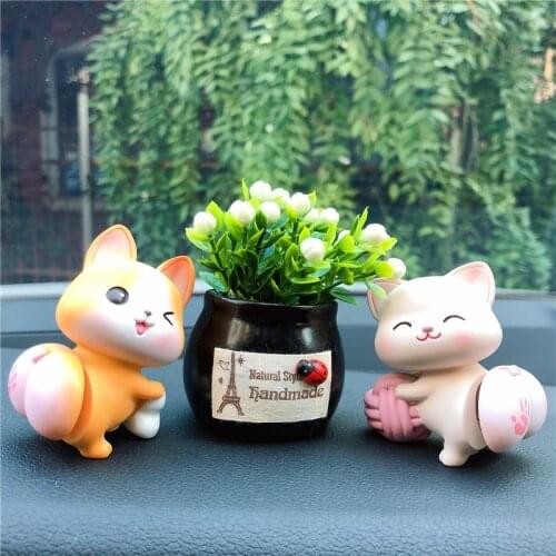 Cute Car Decoration Cartoon Cute Shaking Ass Animal Ornaments Corgi Penguin Pet Ornaments Car Interior Decoration Accessories