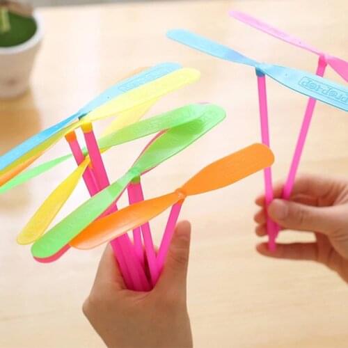 24Pcs Gift Plastic Toys Dragonfly Assortment Mini Whirl A Copter Helicopter Birthday Pinata Fillers Kids Party Toy Favor