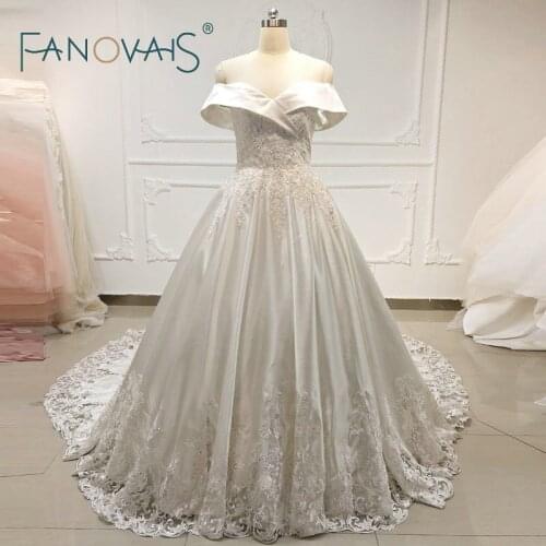 Vintage Royal Satin Wedding Dresses 2019 Off The Shoulder Long Train Vestido De Novia Robe De Mariage Ball Gowns for Wedding