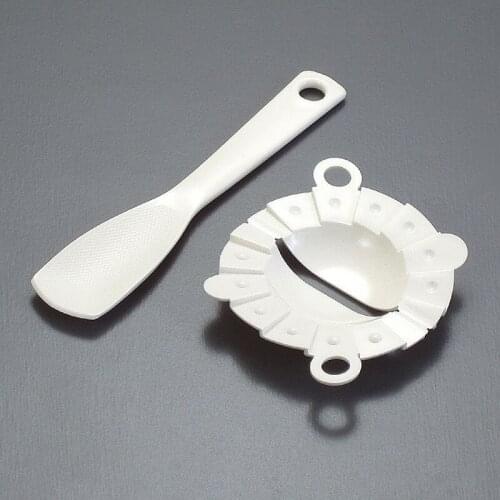 SANADA dumplings device, making molds with cooking shovel