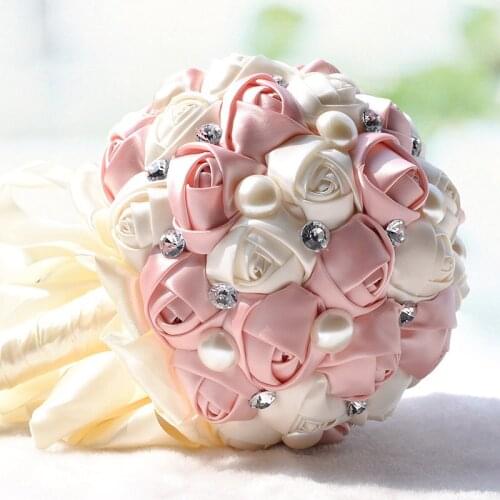 2019 Wedding Bouquet Beautiful Handmade High quality Rhinestone Beads Artificial Flower Rose Bridal Bouquet with Ribbon de noiva