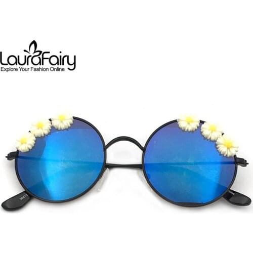 Laura Fairy Fashion Daisy Flower Decoration Sunglasses Retro Round Sun Read UV400 Glasses Blue Color Eyeglasses Women LF0507