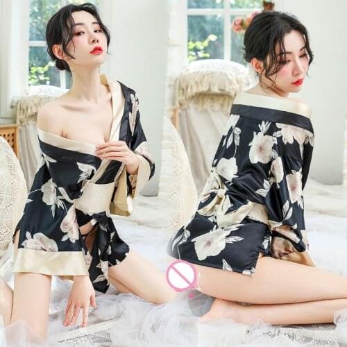 Women Japanese Short Kimono Yukata Deep V-Neck Floral Bathrobe Cosplay Nightwear
