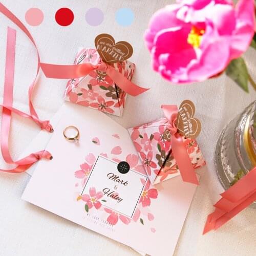 Multi-color Creative Sakura Triangular Pyramid Candy Box Wedding Favors and Gifts Box Party Supplies Paper Gift Chocolate Box