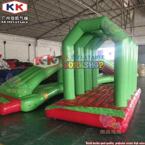 Inflatable Water Games Jump Ball Obstacles Water Play Equipment TUV Floating Water Park