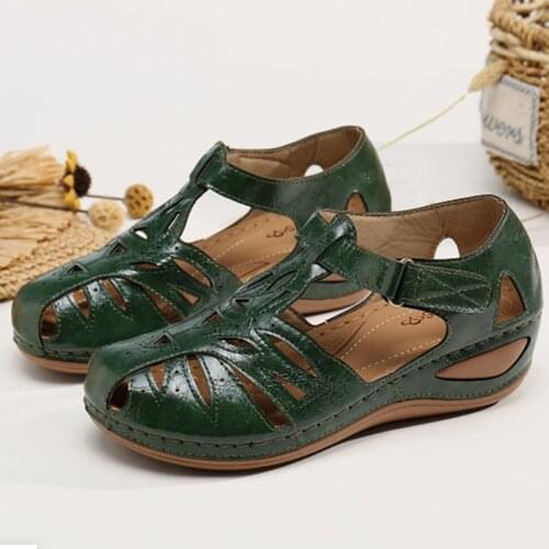 Woman Shoes Platform Casual Hook & Loop Sandals Female Wedges Thick Bottom Sandals Lady Leisure Shoes Hollow Out 2021 New Summer