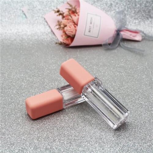 100pcs Lip Gloss Tubes with Wand, 2.5ml Empty Plastic Lipstick Tube Container Reusable Dispenser Bottles