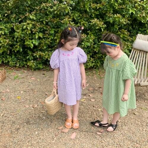Summer New Arrival Korean style girls dress plaid short sleeve flowers embroidered princess dress for cute sweet baby girls