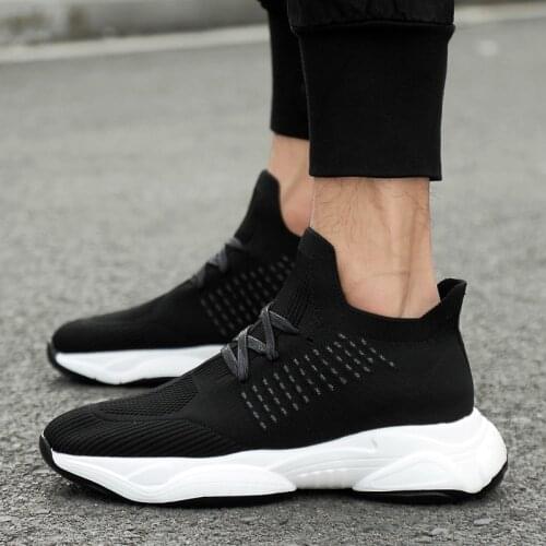 New 2020 Summer Fashion Mens Casual Shoes Breathable Flying Mesh Sneakers Comfortable Height Increasing Couple Shoes Hot Sale