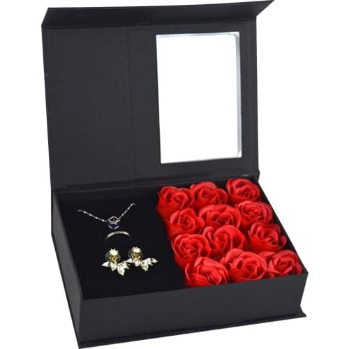 Cwaouoniy Gift Wrapping