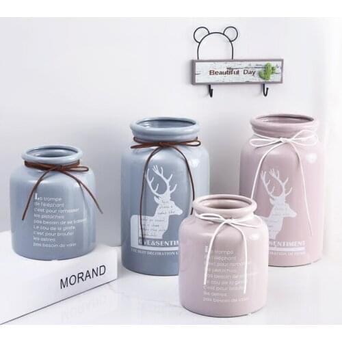 1pc Reindeer Vase Ceramic Flower Vase with Rope Bowknot Design Hydroponic Container Home Decoration Centerpiece