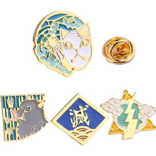 Demon Slayer Kimetsu No Yaiba Metal Brooch Badge Pin Lapel Pins Badges for Clothes Bag Shirt Hat Man Woman Pin Accessories Prop