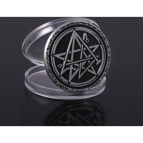 New Design Cthulhu Mythos Emblem Vintage Keychains Round Steampunk Cthulhu Stainless Steel Collar keychain Art Photo Jewelry