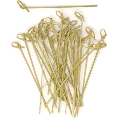 200pcs Natural Bamboo Cocktail Picks Disposable Fruit Knot Skewers Bamboo Skewers Eco Friendly Toothpicks for Sandwich Snack BBQ
