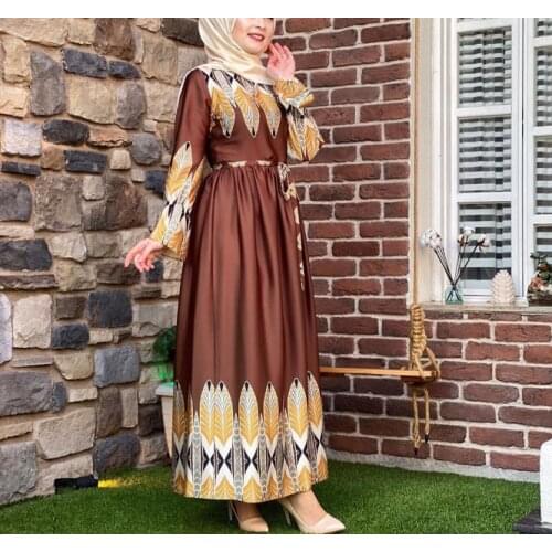 2021 New Muslim Long Skirt Womens Dress Middle East Arab Turkish Womens Silk Dress Gils Spring and Summer Coffee