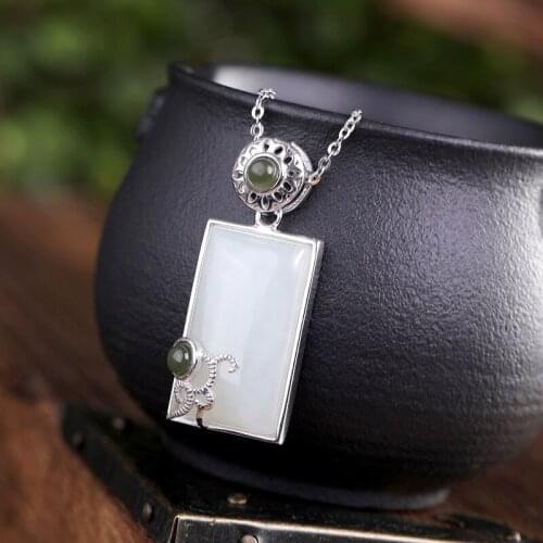 Vera Polaroid S925 Pure Silver Retro Natural Hotan Jasper Square Lady Hanging Personality High-grade Hanging Wholesale