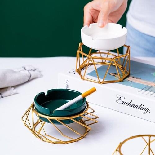 Ceramic Ashtray, Hollow Out Ash Tray Ascherbecher Desktop Decor for Home Office Car, Golden/Black Arrivals Christmas gift desk