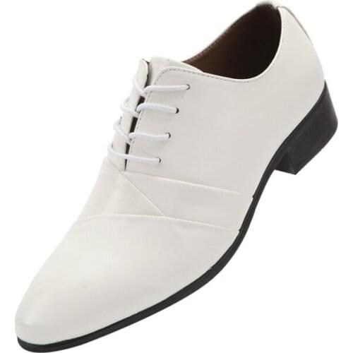 2021 Autumn New British Style Retro Mens Dress Shoes Designer Design Pointed Toe Slip-on Loafers Soft Suitable for Wedding