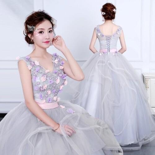 Gray Quinceanera Dresses Sleeveless Party Dress V-neck Floor-length Ball Gown Sweet Floral Print Prom Dress Plus Size