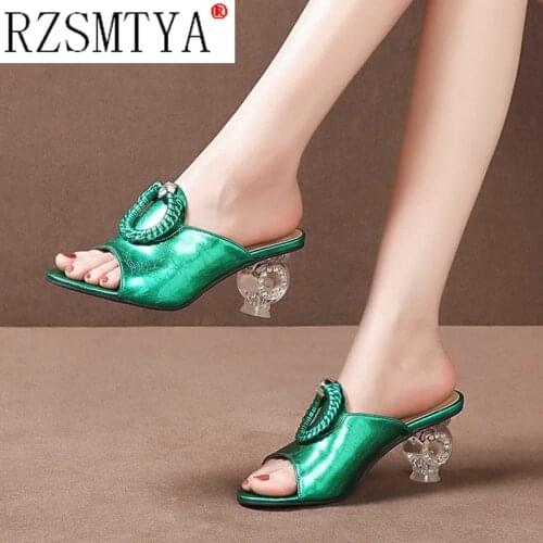 Solid Soft Leather Round Buckle Sexy Peep Toe Sandals Fish Mouth Fretwork Heels Slides Luxury Designer Light Women Slippers