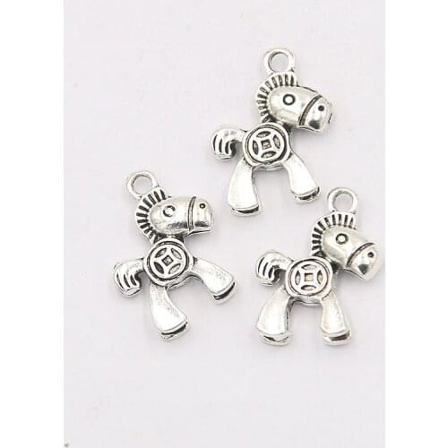 8PCS 17*22mm Picture Color Shake The Horse Charms Animal Pendants Handmade Decoration Vintage For DIY Jewelry Making Findings