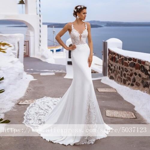 Lace Mermaid Wedding Dresses Spaghetti Straps Lace Appliques Bridal Wedding Gowns Backless Court Train Vestido De Noiva