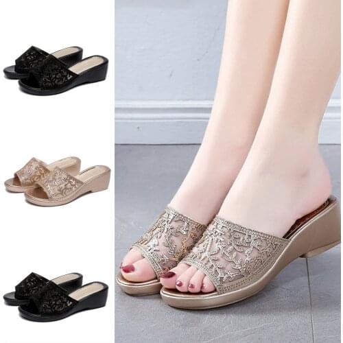 Summer new womens slippers comfortable breathable wedge with thick bottom versatile mesh rhinestone slippers 2020