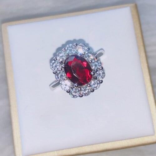 Fashion Jewelry Elegant Square Red Crystal Ring Noble Lady Send Girlfriend Valentines Day Exquisite Gift
