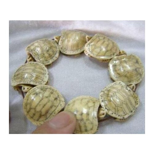 Charming Japanese Hand Carved Cattle Bone Bracelet/bangel Lovely Tortoise Figure