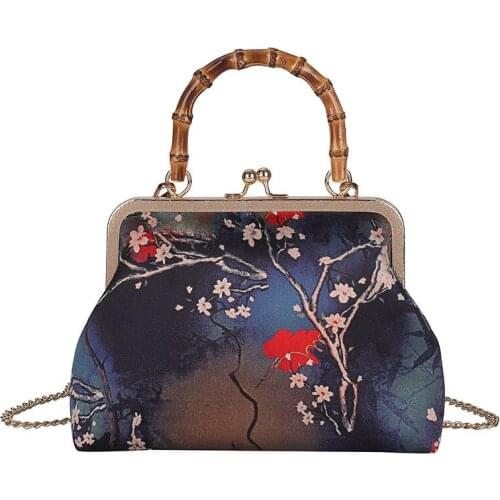 Chain Womens Handbags Purses 2021 NEW Shell Lock Vintage Fashion Mother Gift Bag Wood Hand Women Shoulder Crossbody Bag Bags