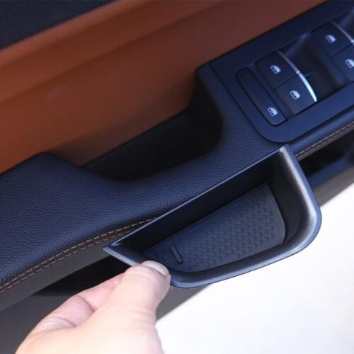For Alfa Romeo Giulia 2017-2020 ABS Black Car Door Storage Box Mobile Phone Tray Car Interior Accessories