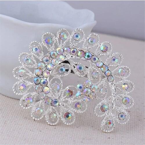 DIEZI Fashion Brooch For Wedding Silver Color Crystal Women Silver Peacock Jewelry Bride Bouquet Rhinestone Brooch Pins Jewelry