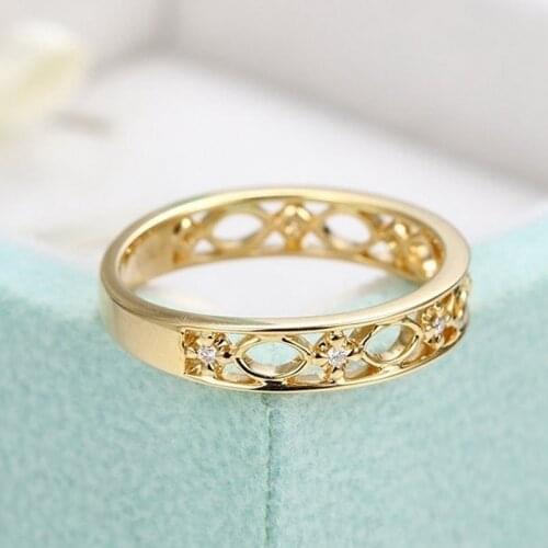 Womens Cubic Zirconia Ring Hollow Gold Color Ring Engagement Wedding Ring Femmel Jewelry Fashion Popular Party Accessories