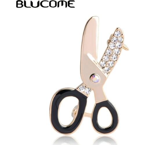 Blucome Fashion Small Crystals Scissors Brooch Hats Collar Pins Joias Ouro Black Enamel Metal Brooches Brand Design Clothes Clip