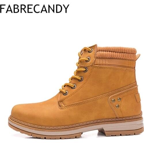 2020 New womens autumn and winter new Martin boots, womens cotton boots, plush thermal boots, riveted womens boots size 36-42