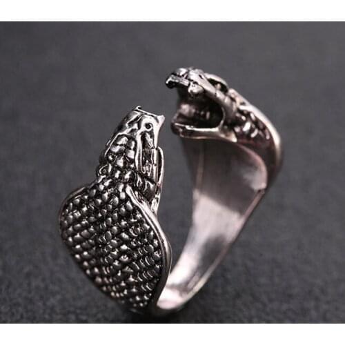 Fashion personalized jewelry creative new retro snake hand ring mens metal exaggerated Cobra ringes