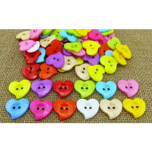 100pcs 11colors Dyed Plastic heart buttons garment coat boots sewing clothes accessory kid button P-106G