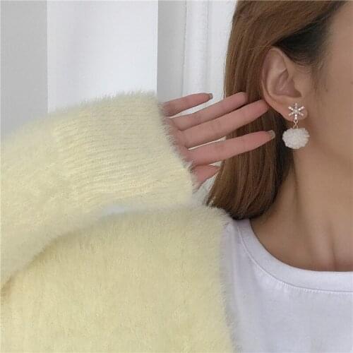 S925 Needle Pearl Earring Pendant Hair Ball Earring Long Earring Student Cute Spring Plush Ear clip No Ear Piece Ladies