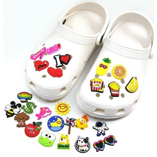 2pcs Fruits Avocado Pineapple PVC Shoe Charms Shoes Charms Accessories Animals Cat Bee Panda Decorations Heart Diamond Ornaments