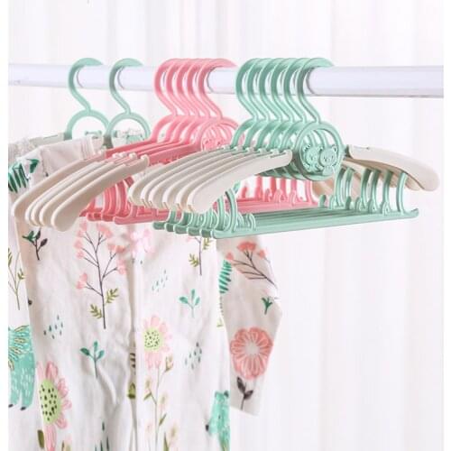 Childrens hangers sunbathing baby children with multi-functional clothing hook clothes support anti-slip clothes rack