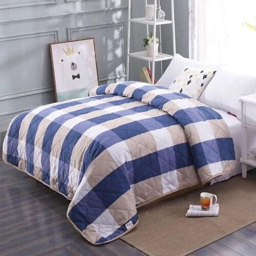 2020 Summer Washed Cotton Air-conditioning Quilt 1 pcs Soft Breathable Blanket Thin Stripe Plaid Comforter New Bed Cover