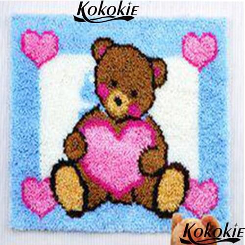 Crocheting Throw Pillow Unfinished Yarn Embroidery Pillowcase Latch Hook bear Cushion Kits craft kits for adults Needlework